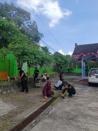 KEGIATAN KERJA BAKTI JUM'AT BERSIH PAMONG KALURAHAN PENGKOK